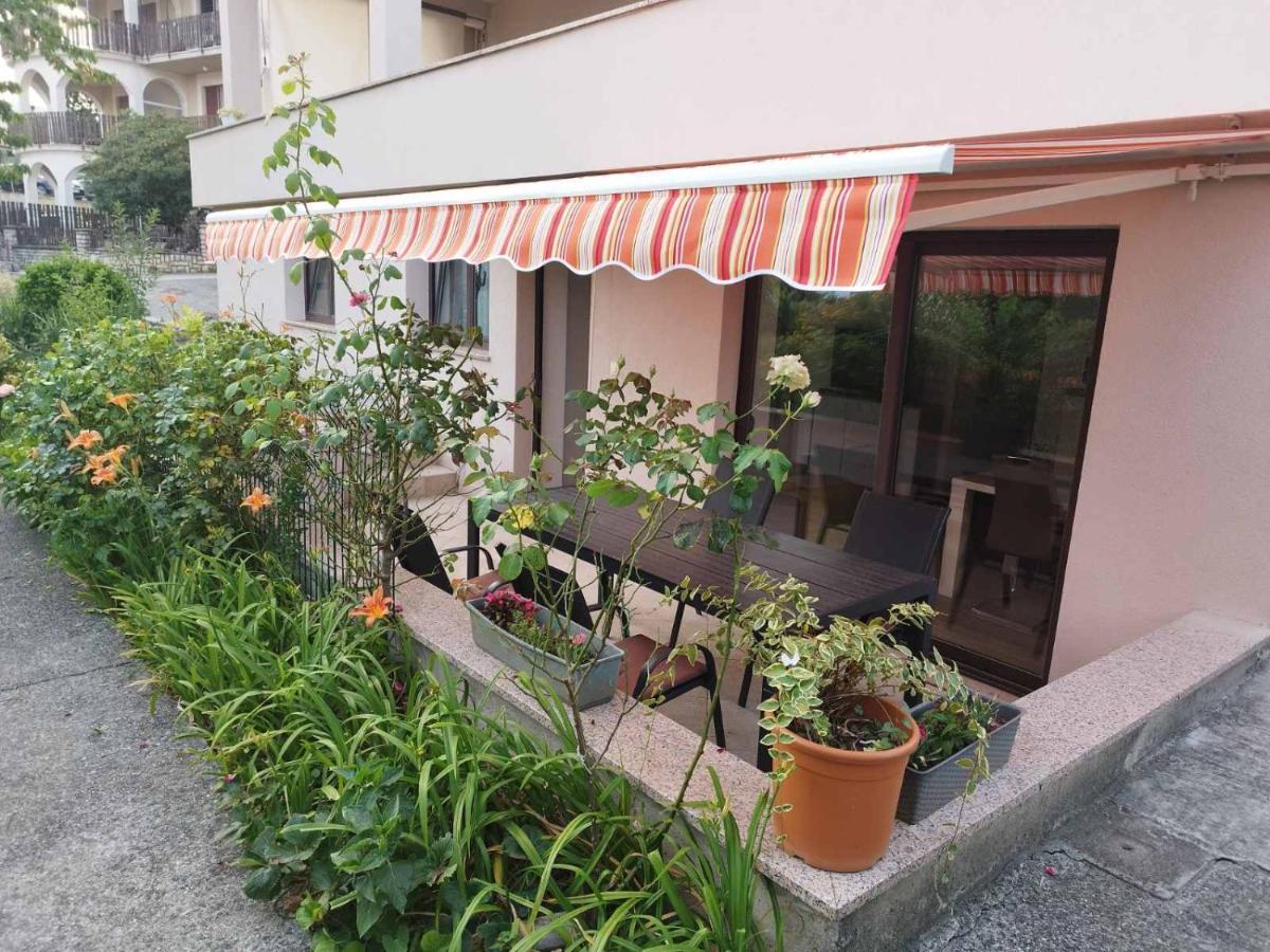 Mia Apartment Rijeka Exterior photo